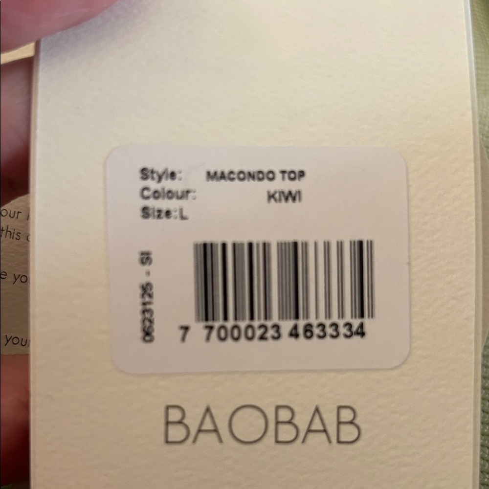 Crop Top Baobab Collection Pale Kiwi  Cutout Ribbed - Picture 9 of 10